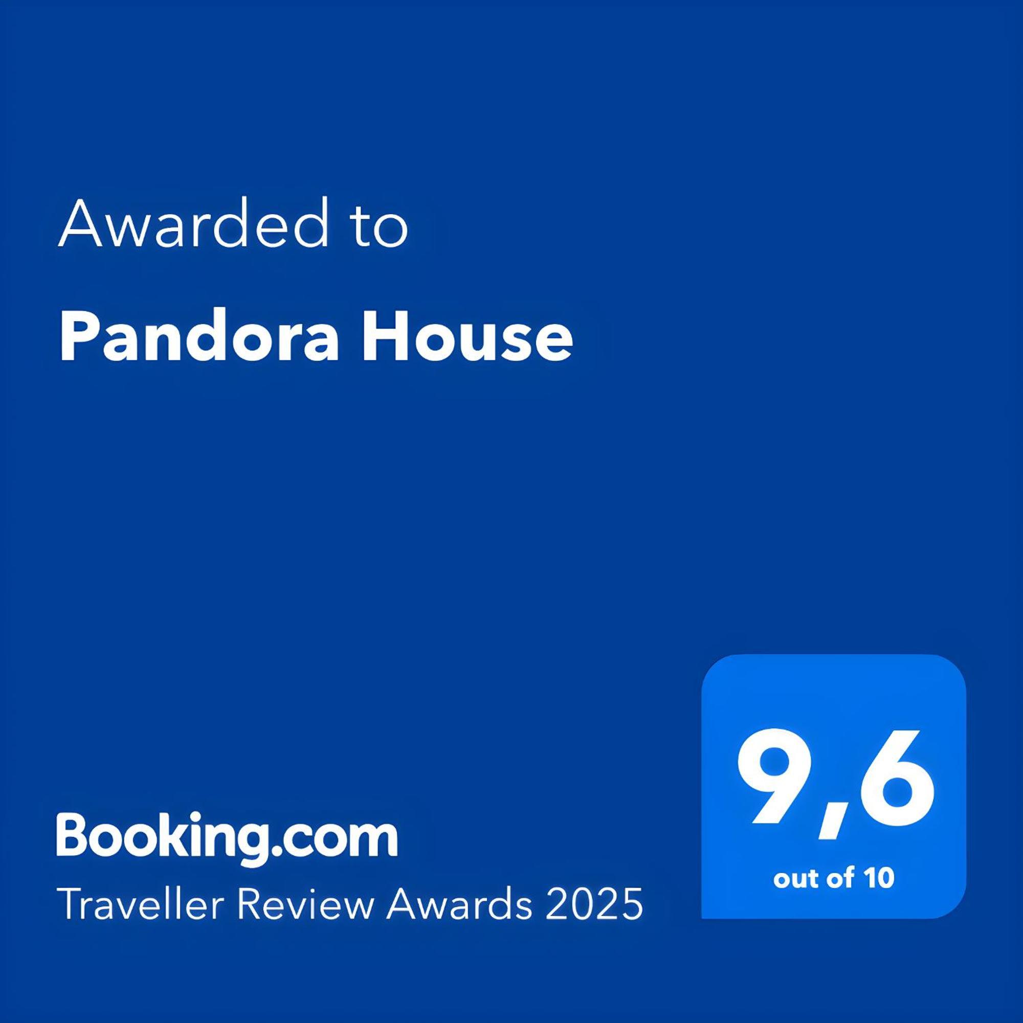 Апартаменти Pandora House Малага Екстер'єр фото